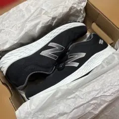 ニューバランス　FRESH FOAM ARISHI スニーカー FRESHのサムネイル