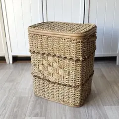 Item thumbnail for item 6215c1c6-96de-4238-8a1e-ab31a5d723c6