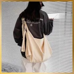 ニュースペーパーバッグ　ホワイト　ショルダーバッグ キャンバストートバッグ大容量