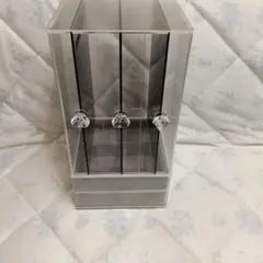 Item thumbnail for item 7e72084a-db4a-4520-b558-3bbf904f492b