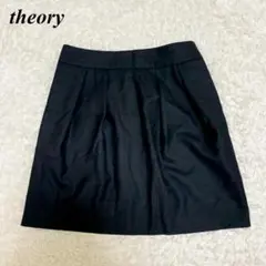 【美品】theory 台形スカート 膝上 サイズ0 ブラック ウールのサムネイル