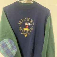 Disney store 米国製 Mickey Mouse 裏起毛トレーナー - メルカリ