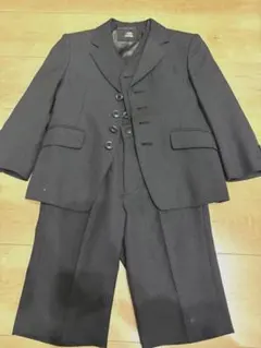 キッズ　スーツ　３点セット　レディフレディ