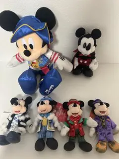 ディズニー　ミッキー ぬいぐるみ　ミッキー ぬいぐるみバッジ　まとめて　タグ付き