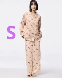 新品 GU サテンパジャマ 猫