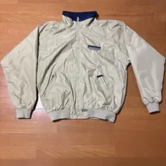 Ducane（デュケイン） 企業ロゴ ナイロンジャケット／ブルゾン