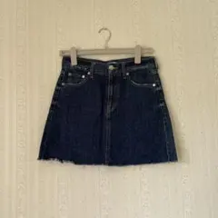 Item thumbnail for item d330b3a0-a62b-411d-bbd5-cbdaf67d5f33