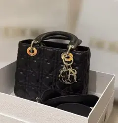 ブラックレザーキルティングハンドバッグ⑥