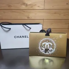 CHANEL ギフトボックス スノーフレークチャーム付き - メルカリ