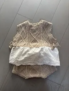 【試着のみ】セットアップ　レース刺繍　80cm