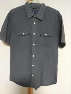 ◯Gap ダークグレー 半袖シャツ Lサイズ　ギャップ　ミリタリーサファリのサムネイル