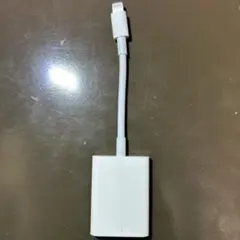 Apple 純正　Lightning SDカードリーダー　A1595