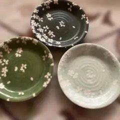 宇野千代監修　桜模様の陶器皿 3枚セット