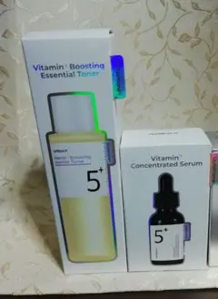 ナンバーズイン　5番白玉グルタチオンC トナー　美容液