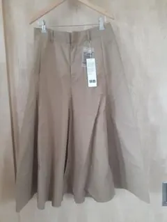 UNIQLO フレアスカート