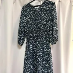 w closet花柄ワンピース