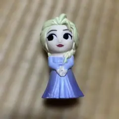 ディズニー エルサ フィギュア 紫