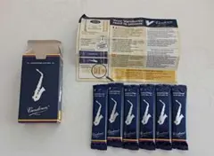 Item thumbnail for item c1e61516-46db-4d4b-ad1d-32c17ce3abbd