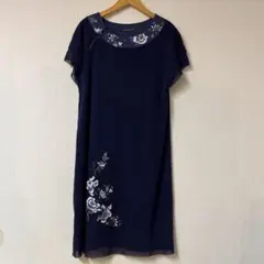 極美品☆ヴィヴィアンタム　ひざ丈ワンピース　刺繍　ティアード 極美品☆ヴィヴィアンタム ひざ丈ワンピース 刺繍 ティアード