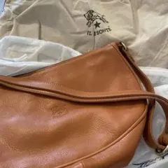 IL BISONTE ショルダーバッグ ブラウン　本革