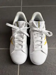adidas ポケモン ピカチュウ スニーカー　21cmのサムネイル