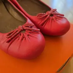 Item thumbnail for item f7d54efb-96e5-4e6e-9319-18822a1b21a7