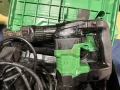 Item thumbnail for item 989de38b-e025-4bd6-8c94-11541299cde1