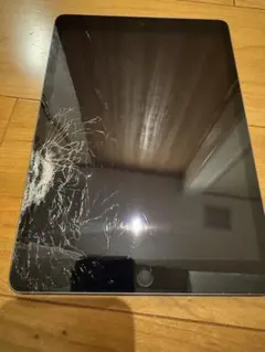 【ジャンク】apple iPad 第9世代Wi-Fiモデル64GBスペースグレイ
