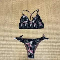 ALEXIA STAM セパレートビキニ　フローラル柄　S 花柄　ブラック