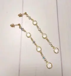 キラキラガラスストーンとスワロフスキービーズのピアス(イヤリング)♪①クリスタル