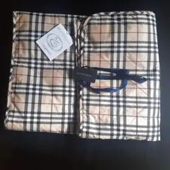 未使用 バーバリー　BURBERRY　羽毛ひざ掛け 2025年最新】バーバリー ひざ掛け 羽毛の人気アイテム - メルカリ