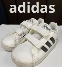 adidas アディダス　スニーカー　14.0cm おしゃれ