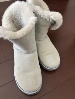 UGG ムートンショートブーツ★レディースサイズ5☆22～22.5サイズ