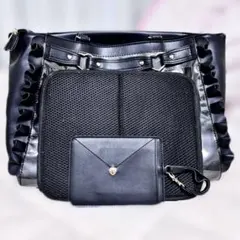 ザッカマート ハートバックルフェイクレザーフリルトートバッグ ブラック A4