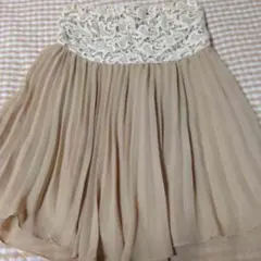セシルマクビー トップスのサムネイル