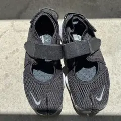 美品　NIKE AIR RIFT ナイキ　エアリフト　メッシュブラック23cm