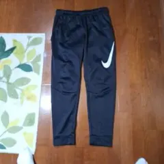 NIKEナイキジョガーパンツ　メンズLサイズ