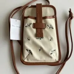 ☆新品☆Bleu Bleuet プチ刺繍モバイルショルダーバッグのサムネイル