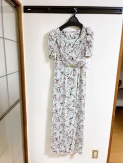 【SNIDEL】レーヨンカシュクールプリントワンピース サイズ1