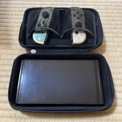 Item thumbnail for item 2769baa3-b0f5-4d77-8d71-7ba713bae101