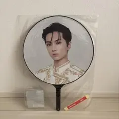 2026年最新】グループ名：ENHYPEN うちわの人気アイテム - メルカリ