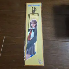 く*ー様 NiziUリクファンミオンラインくじリボンキーホルダー