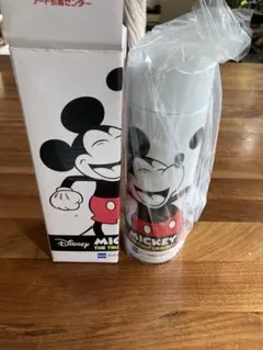 非売品Disney ミッキーマウス 90周年記念 水筒 280ml