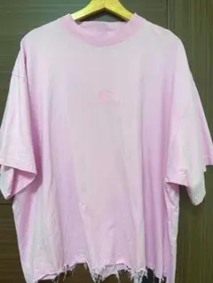 美品！BALENCIAGA Tシャツ バレンシアガ　サイズ4 ユニセックスのサムネイル