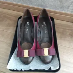 DIANA ダイアナ リボンバックル パンプス フラットシューズ ラウンドトゥ