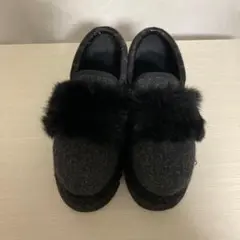 SALE!黒ツイードファー付きスリッポン　gommeのサムネイル