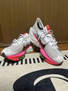 Nike ZoomX アルファフライ　　26.5センチ 2025年最新】アルファフライ 26.5の人気アイテム - メルカリ