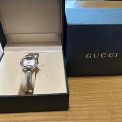 美品　ヴィンテージ　GUCCI グッチ　時計　レディース　1400L ステンレス