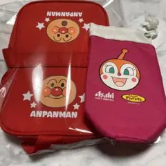 アンパンマン　クーラーランチバック＋ドキンちゃんボトルカバーセット