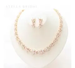 STELLA BRIDAL ネックレスとイヤリングセット